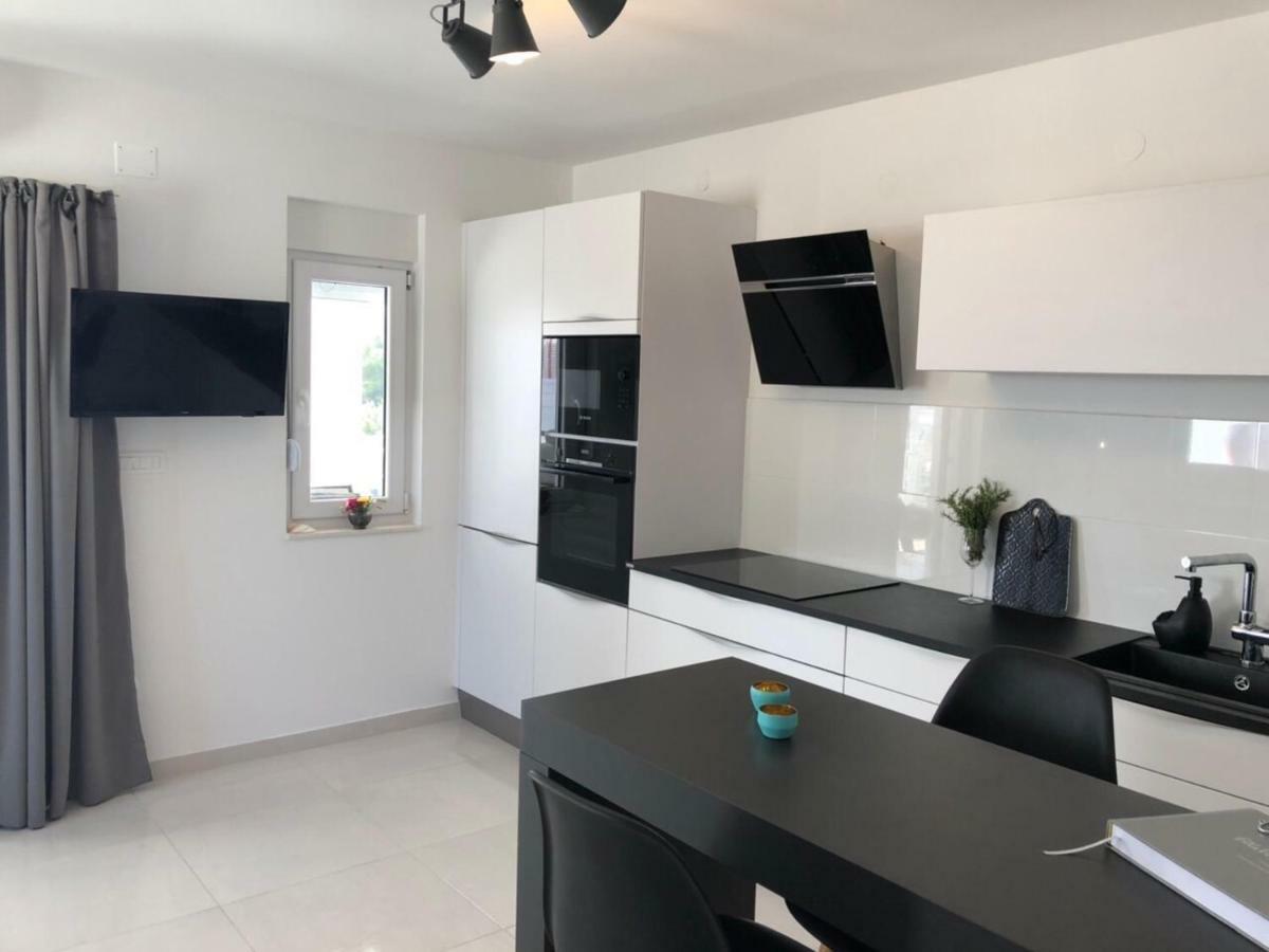 Ellavis Apartments Ngoại thất bức ảnh